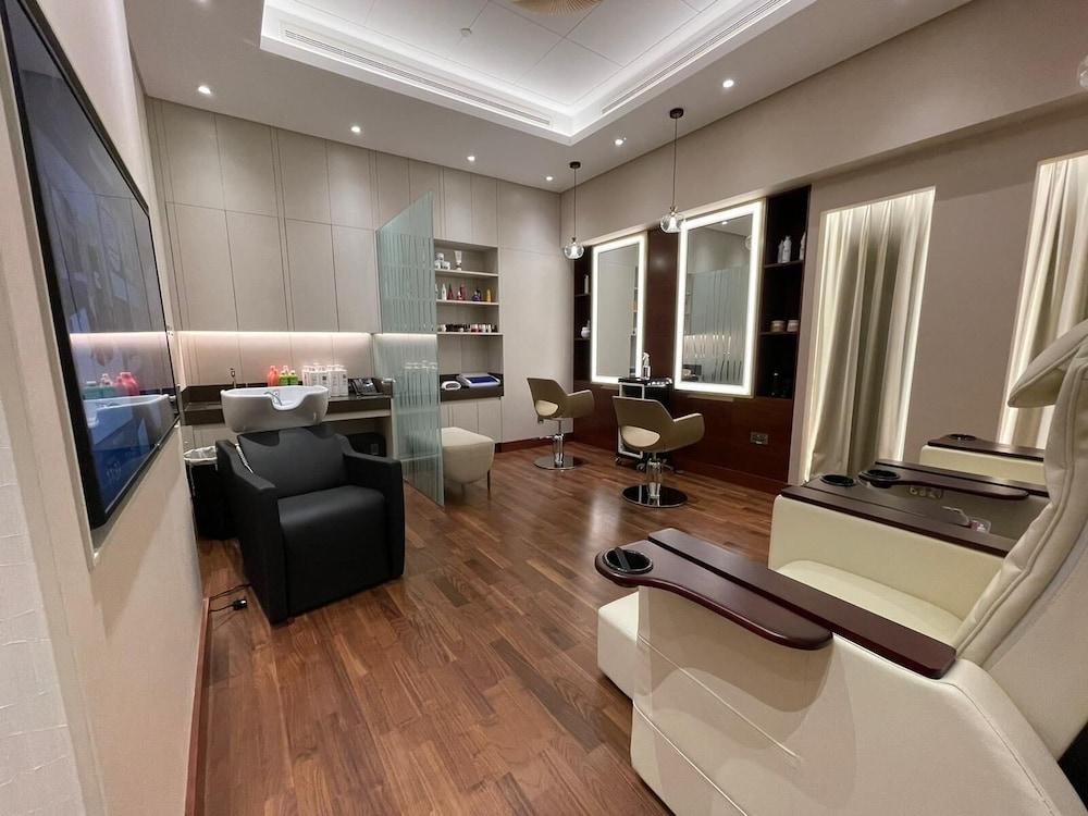 Bahrain Airport Hotel Манама Екстериор снимка