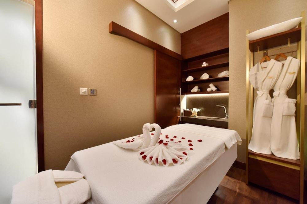 Bahrain Airport Hotel Манама Екстериор снимка